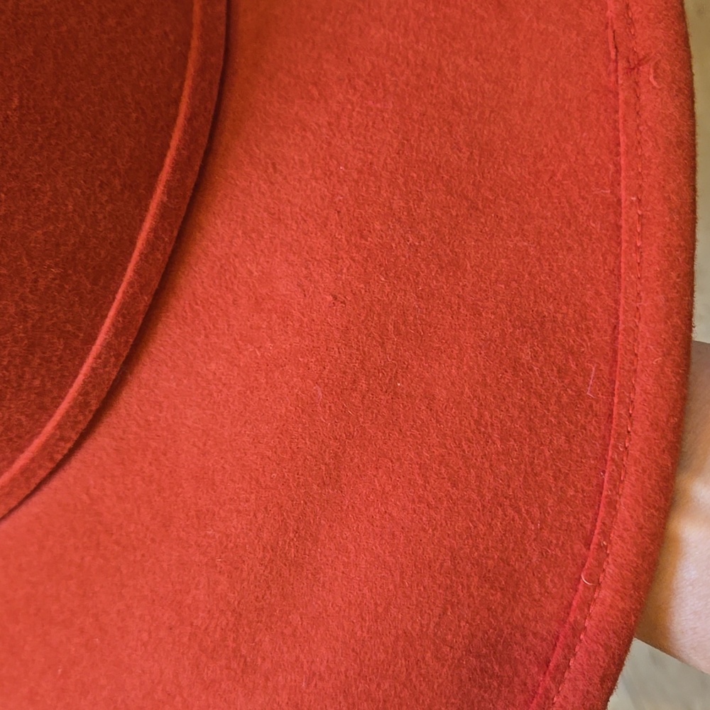 Giovannio Florence New York Burnt Orange Derby Hat - Picture 5 of 8